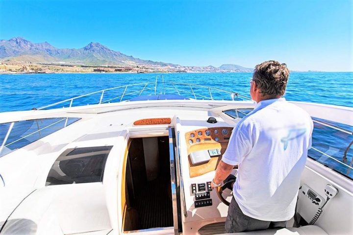 Luxury Yacht Charter in Tenerife Astondoa 40 Open - 445  