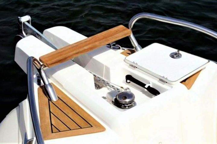 Yacht Charter Capelli Tempest 1000 be kapitono Maljorkoje - 13717  