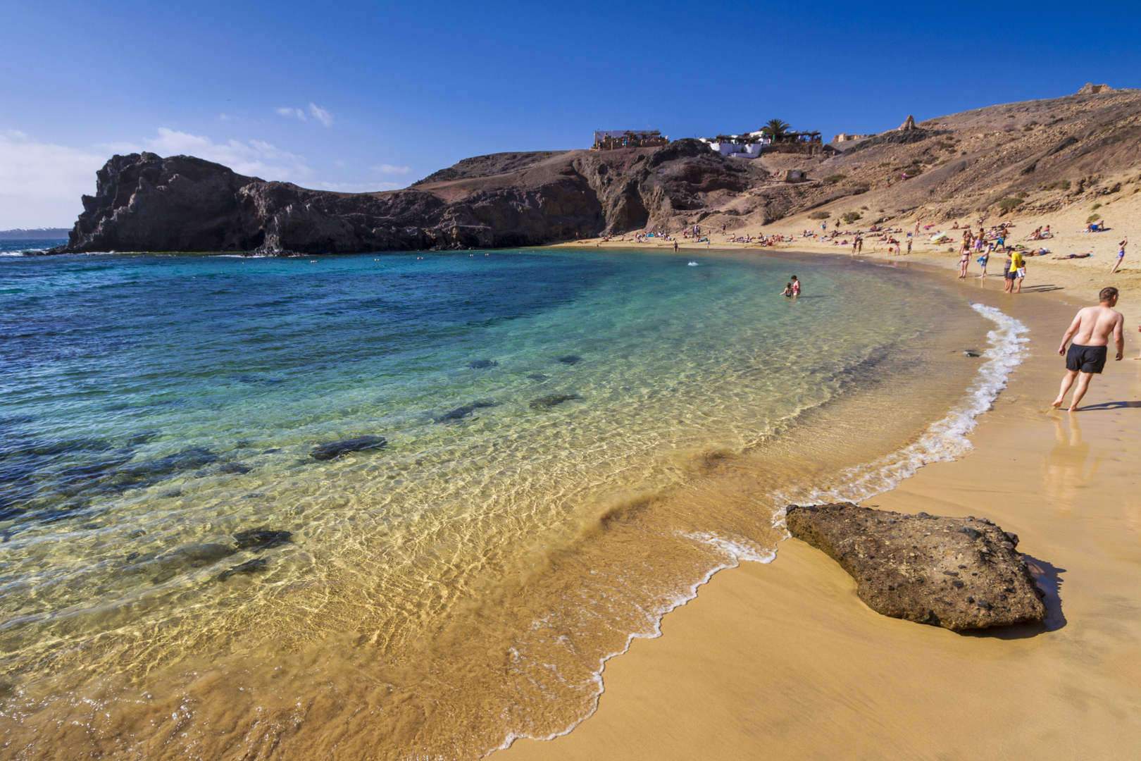 Explore Lanzarote's Best Beaches: Discover its charms!