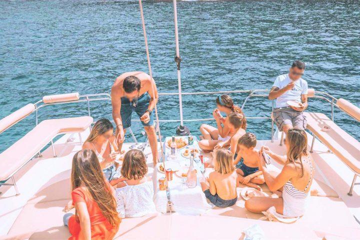 Shared catamaran excursion in Puerto Colon, with a maximum of 11 people. - 13522  