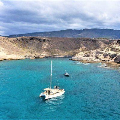 			Tenerife - Boat Charter - (9).min - Ekskursijos katamaranu Puerto Kolone