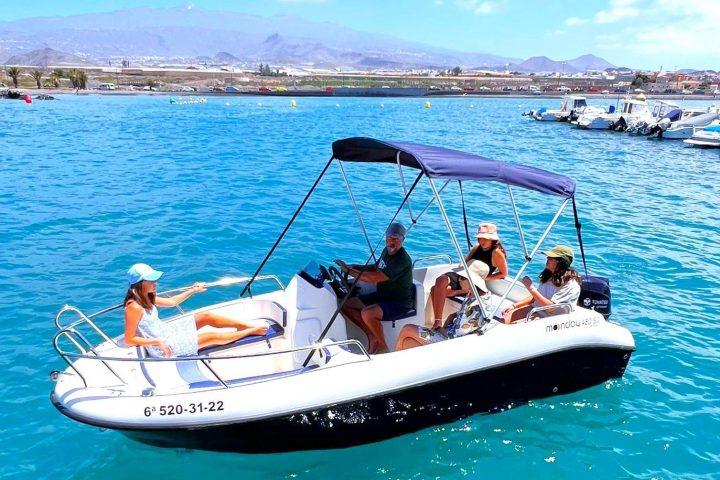 Jahtklubi charter ilma kapteni või litsentsita Tenerife South 6 inimesele - 16631  