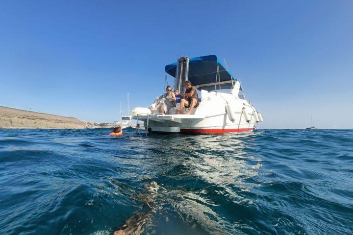 Czarter łodzi motorowej w Puerto Mogan na Gran Canarii - 27839  