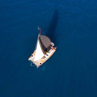 			catamaran tour in tenerife private and shared (9).min - Soukromé výlety a pronájem katamaránů v Costa Adeje