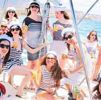 Private Boat Party Tenerife - Какво да правите по време на ергенско или момински парти в Тенерифе