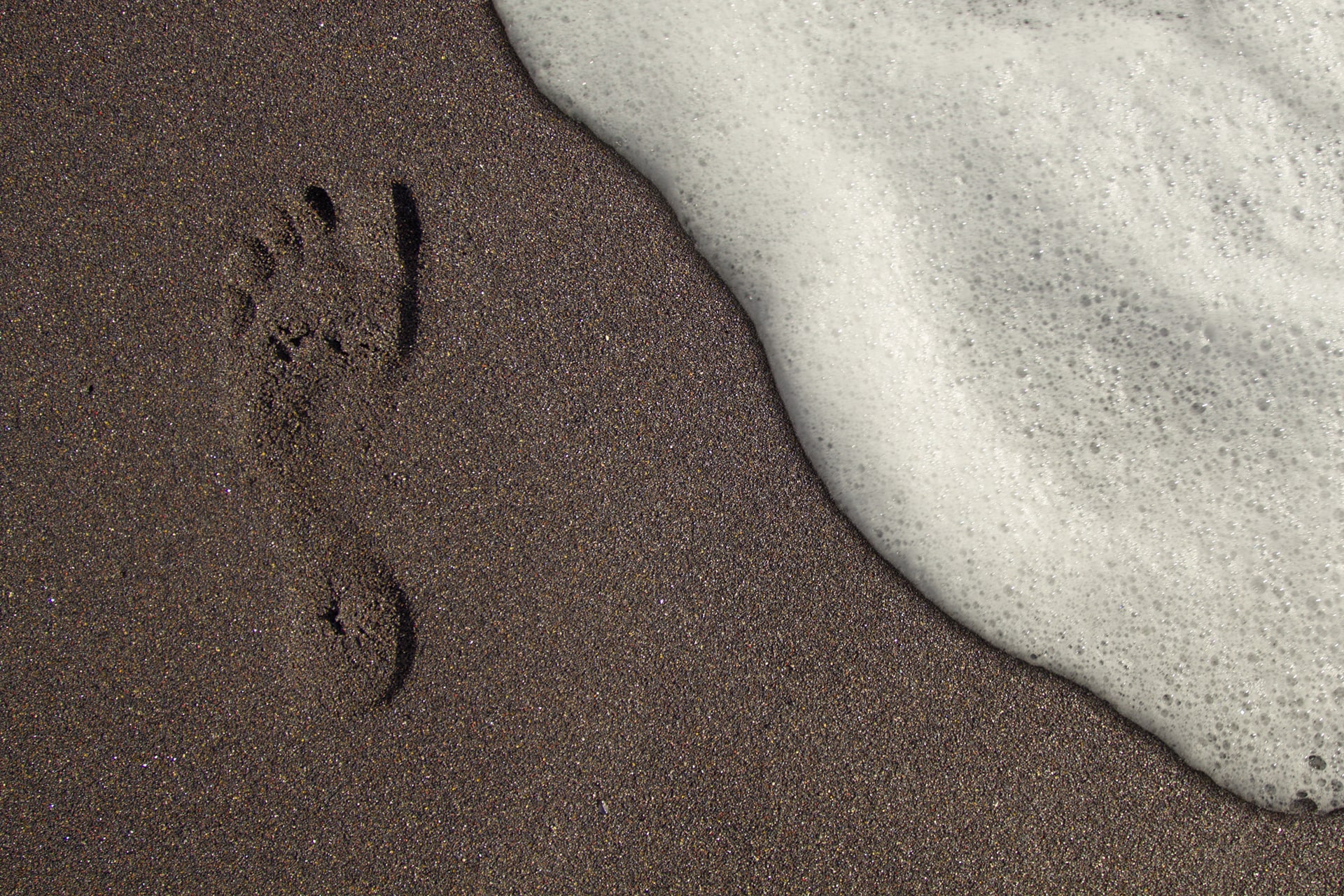 Puerto Naosin ranta La Palma Kanariansaaret (11)-min