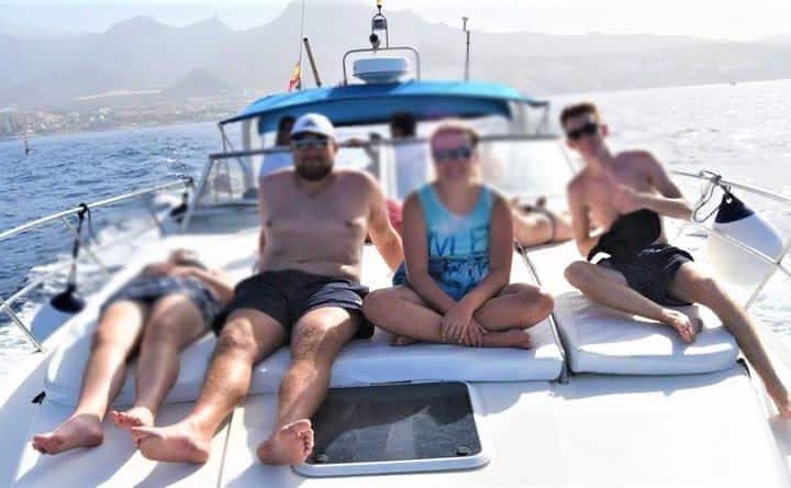 Escursione in barca a motore a Tenerife Sud fino a 12 persone - 6287  