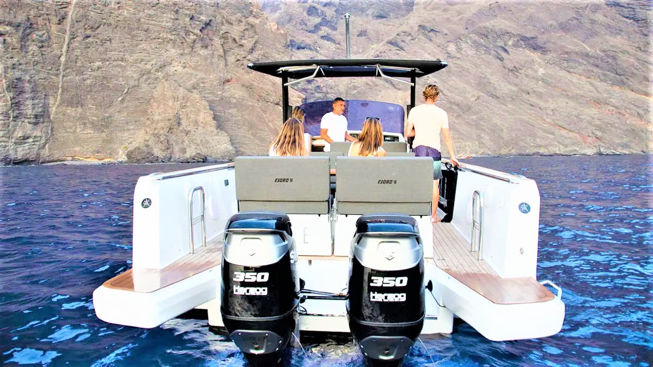 Tenerife Speed Boat Charter | Power boat Excursion Puerto Colon